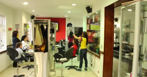ALONSO CARDONA LA PELUQUERIA ALONSO CARDONA LA PELUQUERIA